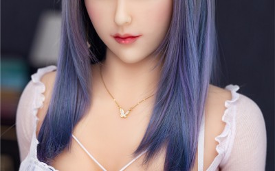 おラブドールにウィッグを着ける方法