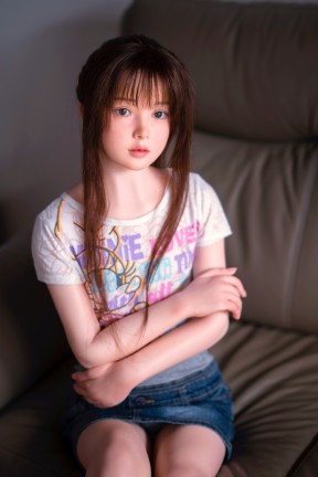 WAX フルシリコンラブドール 142cm バスト平 GD06ヘッド リアルメイク塗装【ロリ系】 WAX フルシリコンラブドール 142cm バスト平 GD06ヘッド リアルメイク塗装【ロリ系】