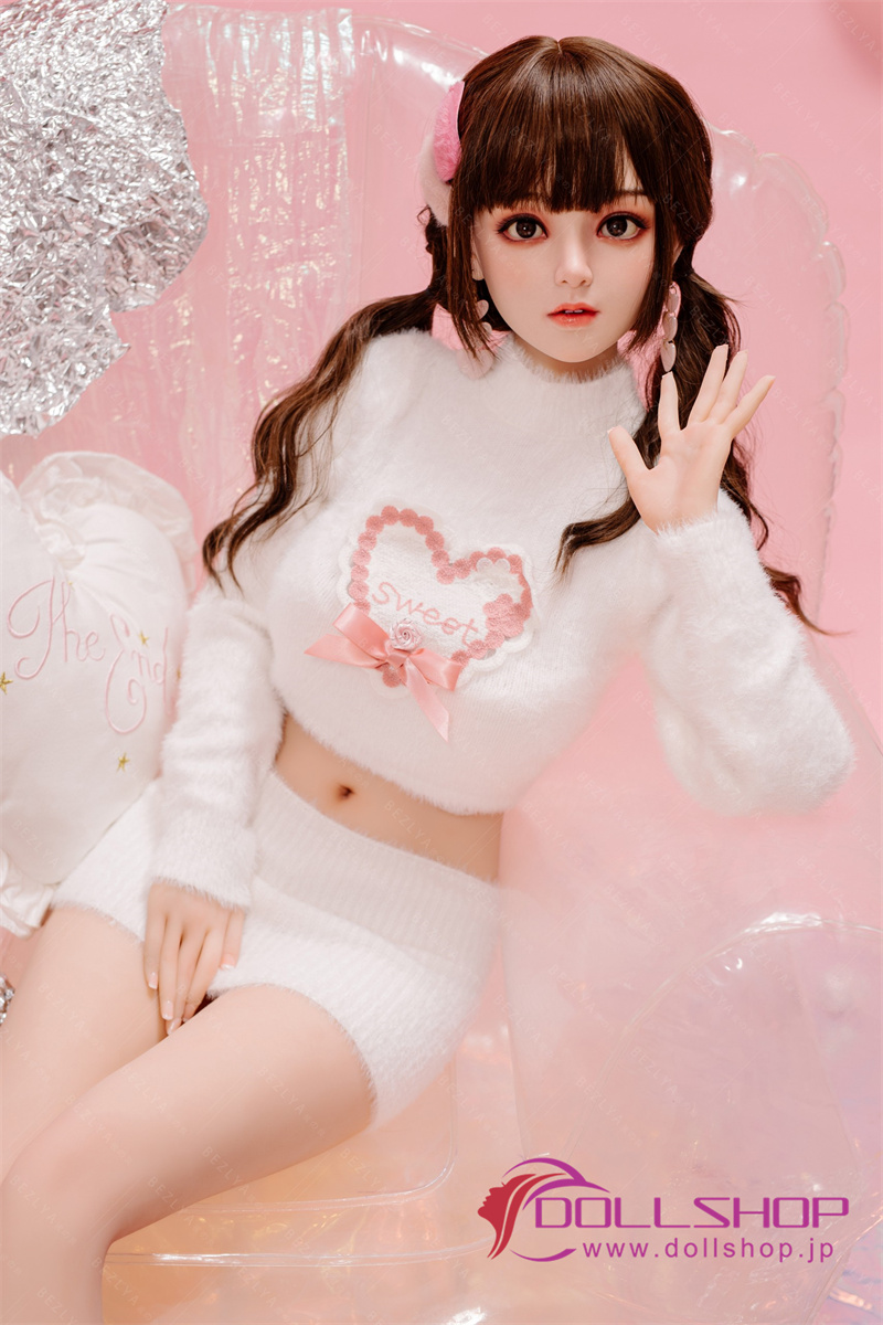 Bezlya Doll 149cm Cカップ  高級 ラブドール 美少女 シリコン頭＋TPE体 オーダーメイド 