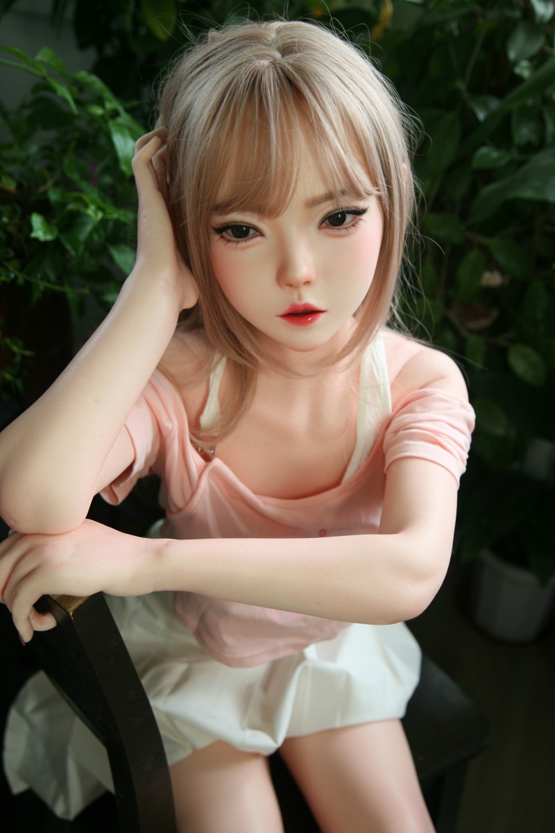 スレンダー 美 少女シリコンラブドール BQDOLL B2ヘッド148cm Dカップ
