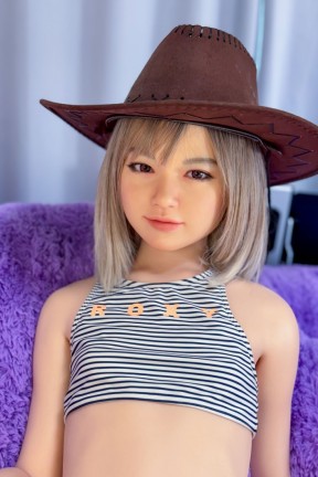 軽量 可愛い女の子ラブドール J cute 唯 137cm バスト平 18.5Kg フルシリコンドール  軽量 可愛い女の子ラブドール J cute 唯 137cm バスト平 18.5Kg フルシリコンドール