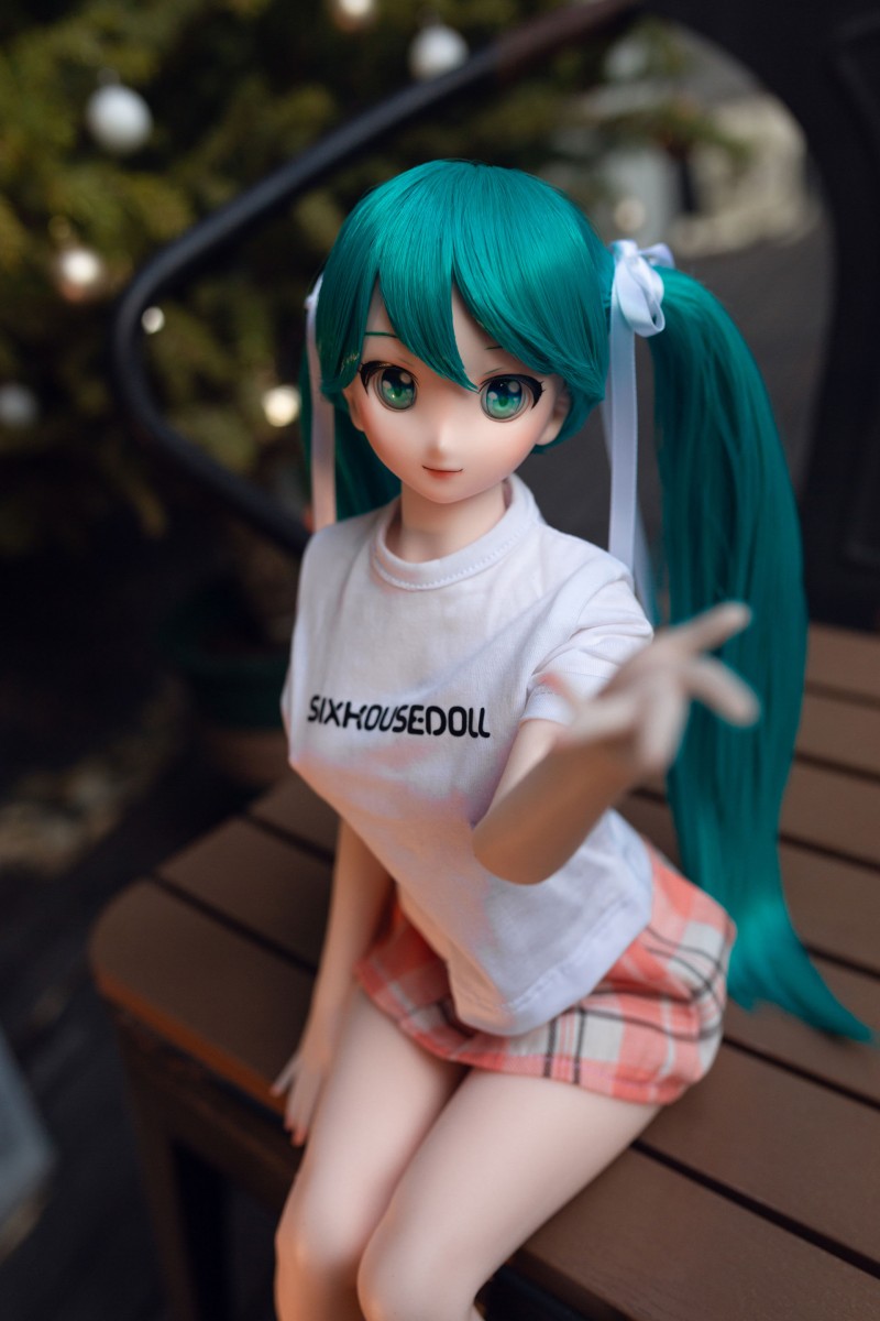 初音 未来アニメラブドール60cm普通乳ミニいシリコンドール