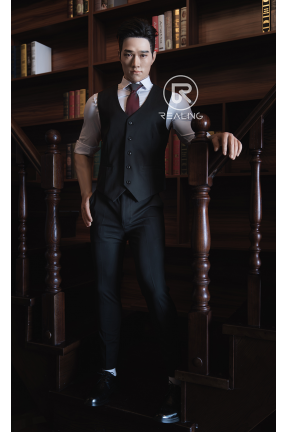 リアルライフ男性ラブドール Liam シリコン製 180cm (口腔構造を備えた可動顎)