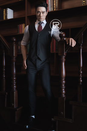 リアルライフ男性ラブドール Liam シリコン製 180cm (口腔構造を備えた可動顎) リアルライフ男性ラブドール Liam シリコン製 180cm (口腔構造を備えた可動顎)