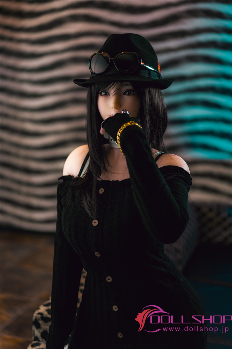 SilikoDoll  制服 美 少女ラブドール フルシリコン 150cm Fカップ超 乳ドール