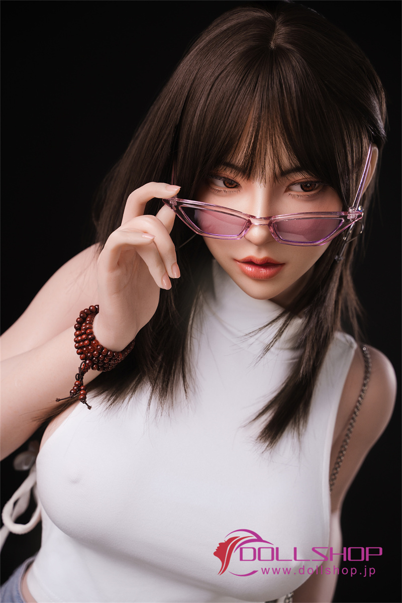 Yearndoll  s 級 美女  ラブドール  163cm Eカップ 爆乳 美女ドール  【進化版】リアル皮膚メイク付き 口開閉機能