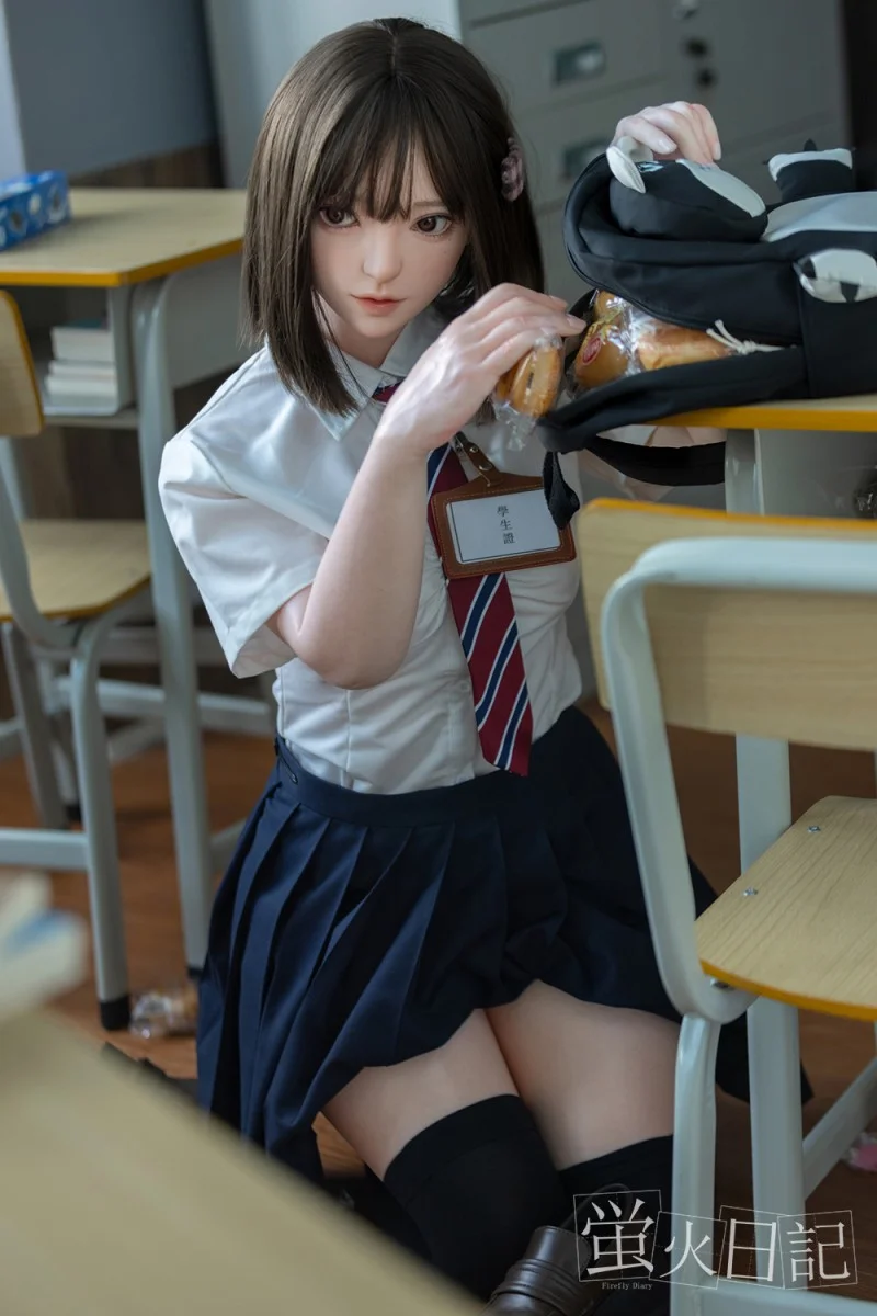 ラブドール 女子 高生 菜菜子 151cm Aカップ シリコン制服ドール 人メイク - 萤火日记