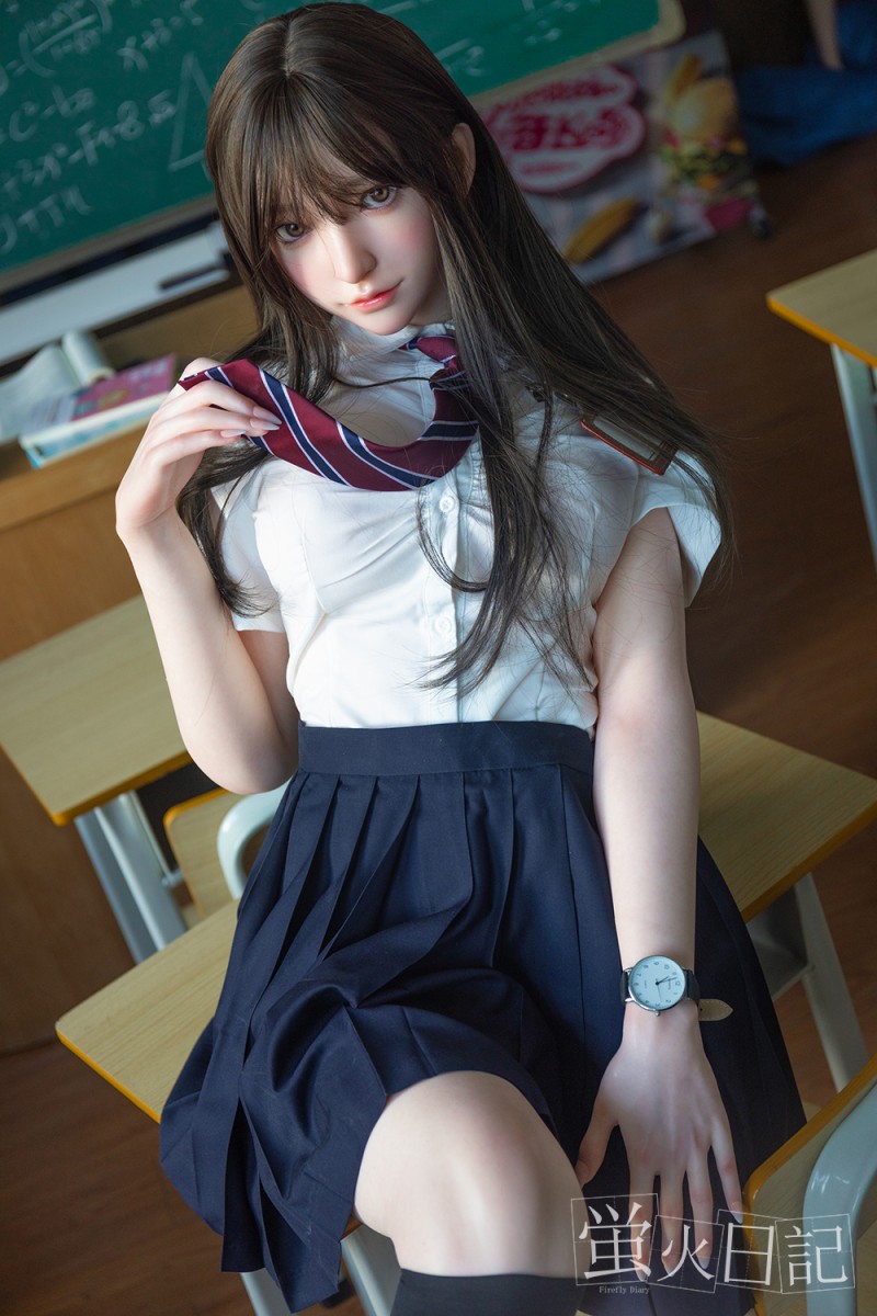 シリコン ダッチワイフ 莲 165cm Cカップ  人メイク 学生の制服ラブドール - 萤火日记