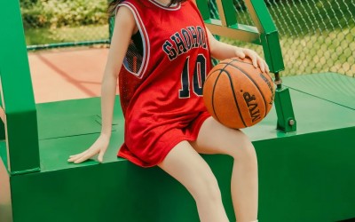 RZR Ailinna - 純真なバスケットボール美少女