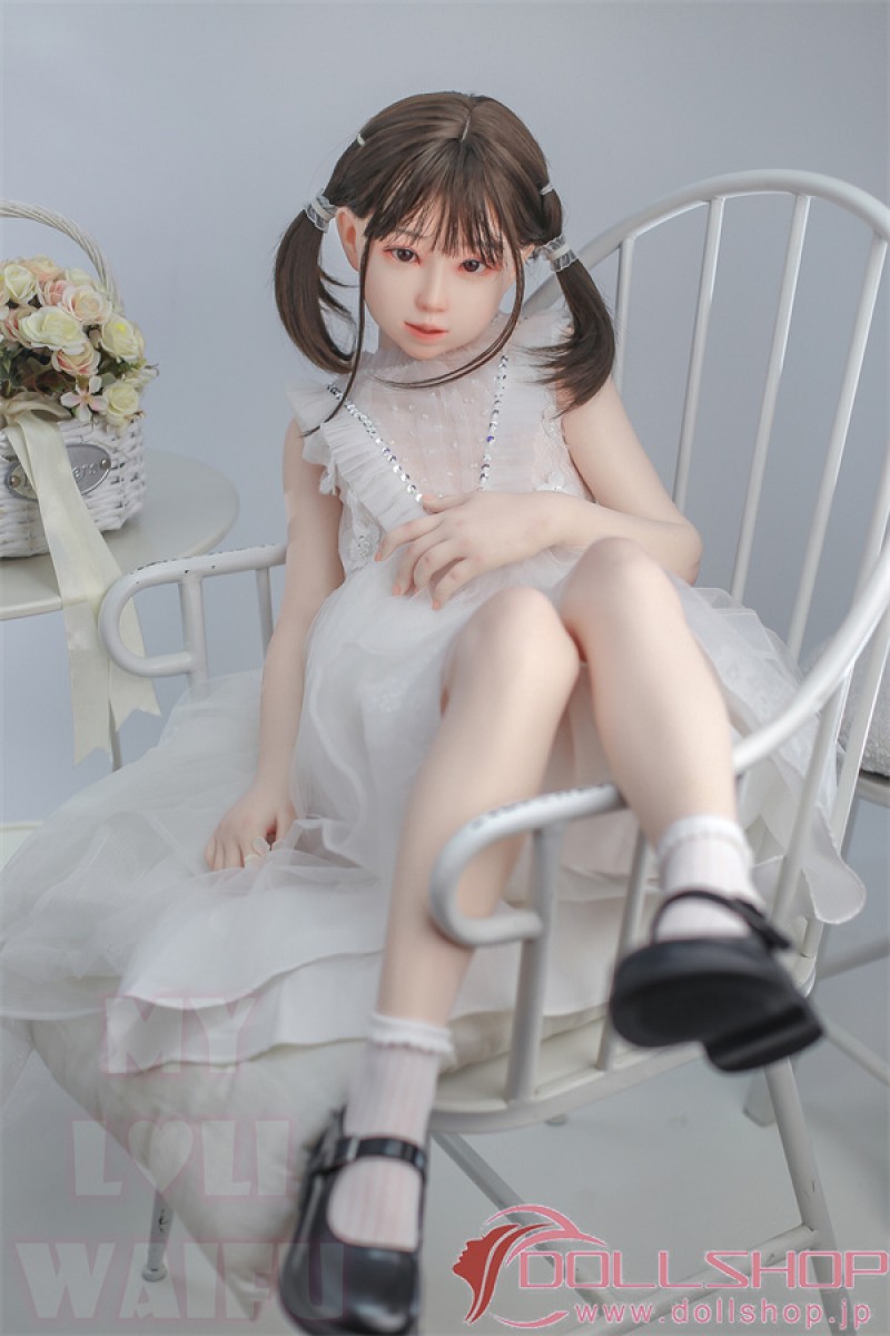 My Loli Waifu 略称MLW 127cm Aカップ AYAヘッド まる子 小学生 メイク選択可能 フルシリコン製ラブドール My Loli Waifu 略称MLW 127cm Aカップ AYAヘッド まる子 小学生 メイク選択可能 フルシリコン製ラブドール