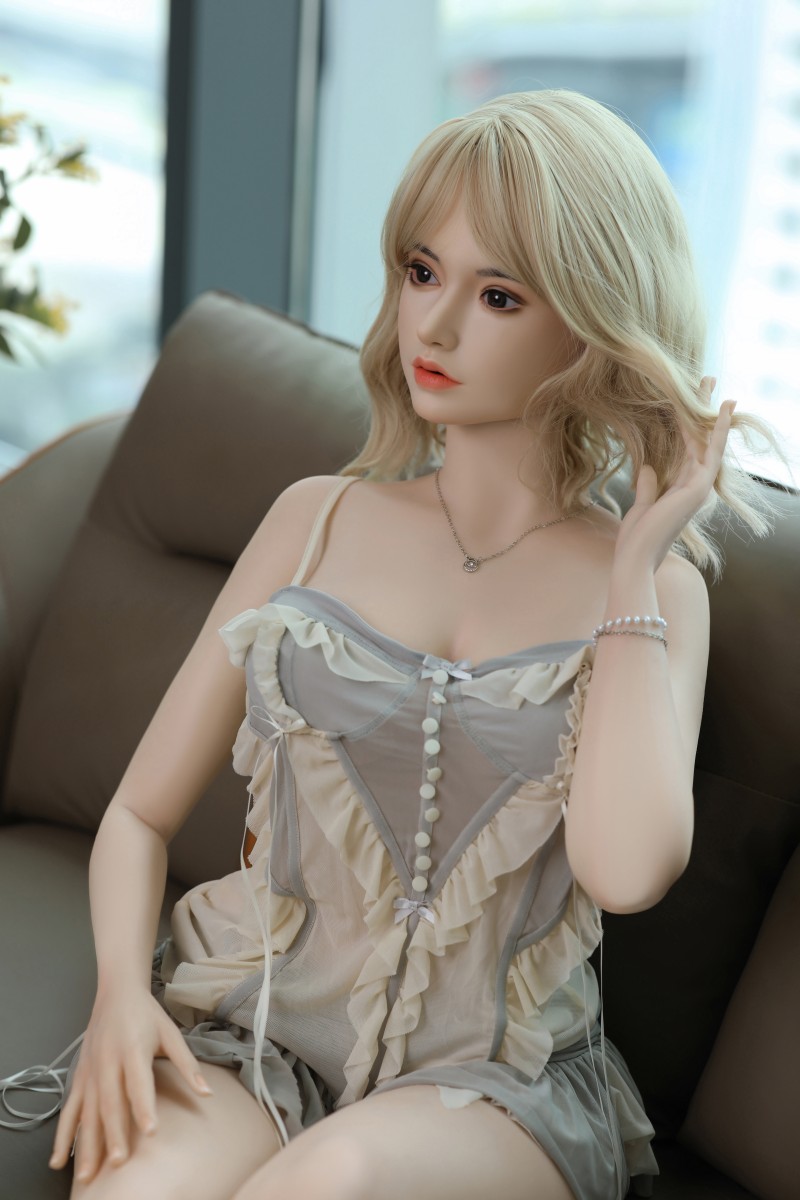 高級 シリコン ドールOrange in 158cm Cカップ #666ヘッド