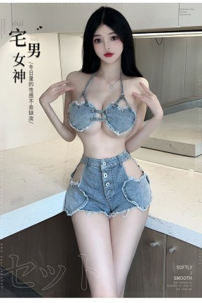 ラブドール 超短パンツ 炎上誘惑 セクシーなランジェリー